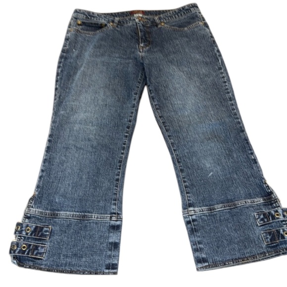 BLUE ASPHALT BLUE DENIM CROPPED  JEANS SIZE 9 - Picture 1 of 6
